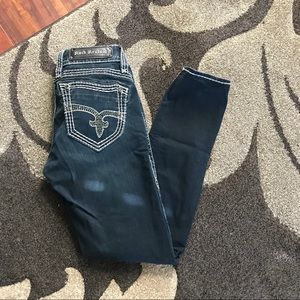 Rock revival Aida skinny